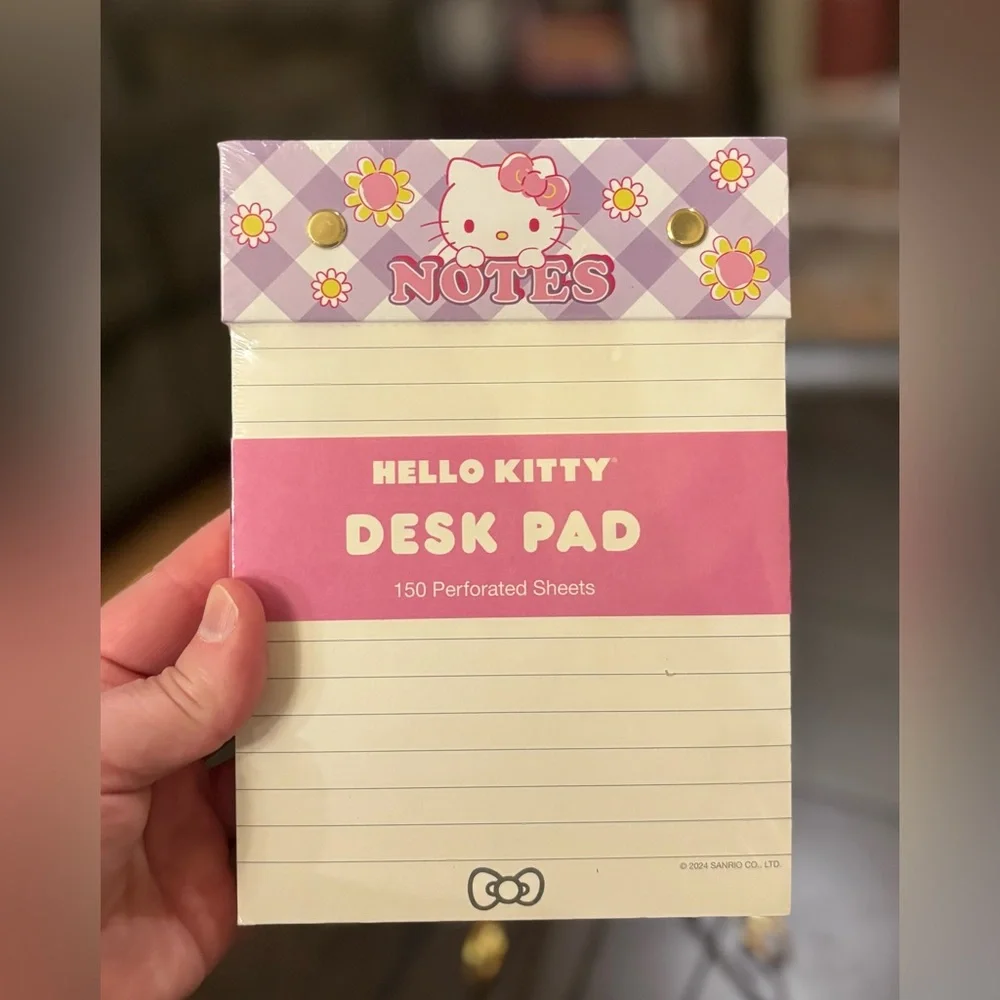 Sanrio Hello Kitty Note Pad - Picture 1 of 3